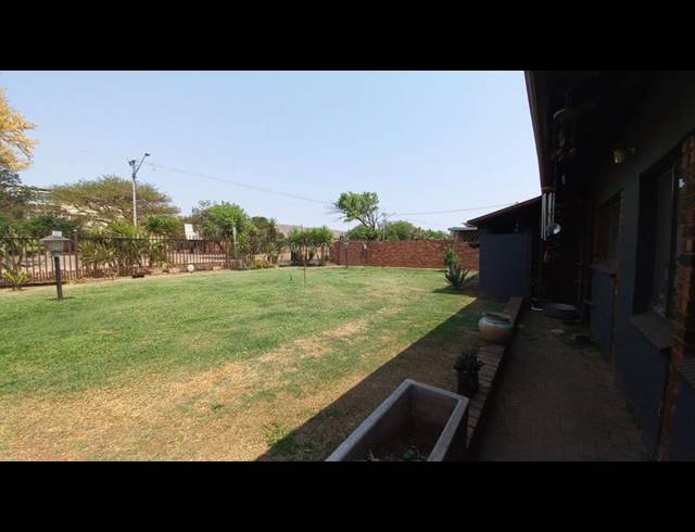 3 BEDROOM HOUSE FOR SALE IN CLAREMONT